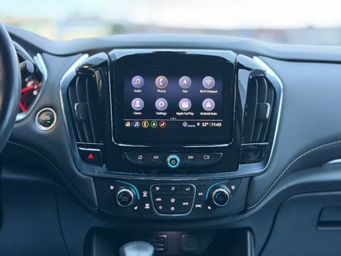 Used 2022 Chevrolet Traverse Premier image 12
