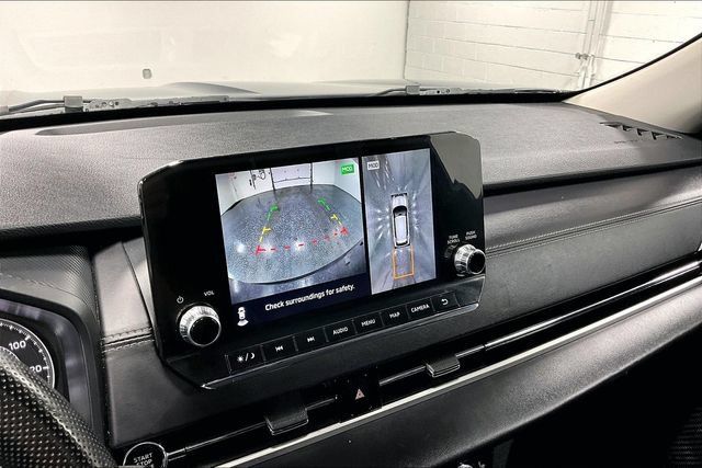 Used 2024 Mitsubishi Outlander SE FWD image 14