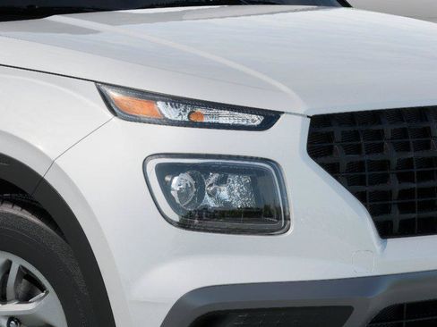 New 2026 Hyundai Venue SE FWD image 9