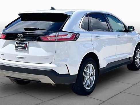 Used 2023 Ford Edge SEL AWD/4WD image 12