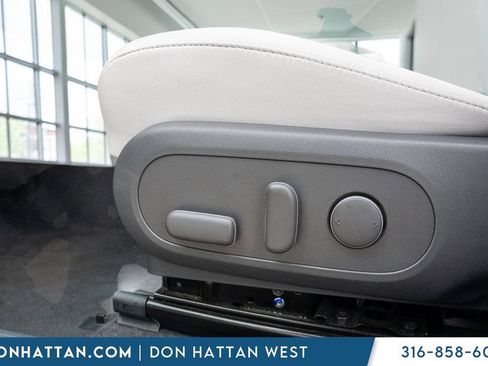 Used 2025 Hyundai Kona SEL AWD/4WD image 11