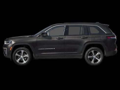 New 2026 Jeep Grand Cherokee Summit image 12