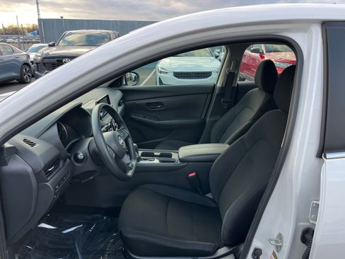 Used 2025 Nissan Sentra S image 25