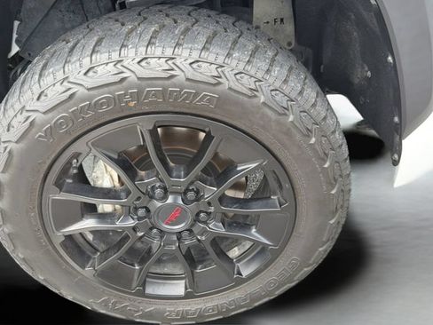 Used 2023 Toyota Tundra SR5 w/ SR5 Convenience Package AWD/4WD image 33