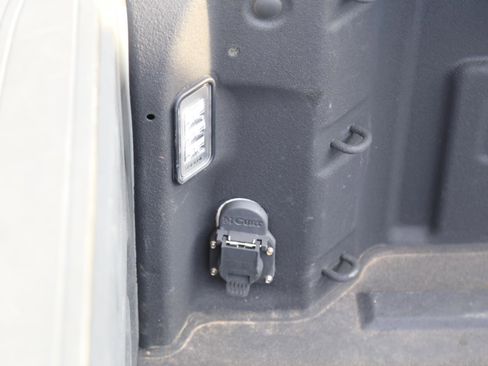 Used 2024 GMC Sierra 2500 Pro w/ 1SA Pro Safety Plus Package AWD/4WD image 21