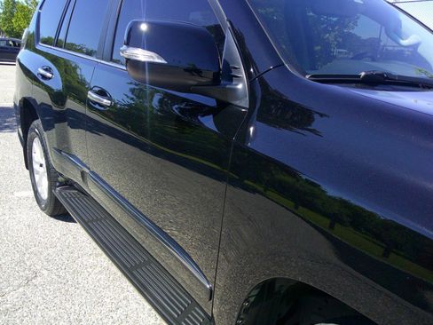 Used 2018 Lexus GX 460 Premium AWD/4WD image 13