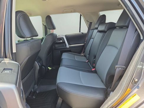 Used 2019 Toyota 4Runner SR5 Premium AWD/4WD image 12
