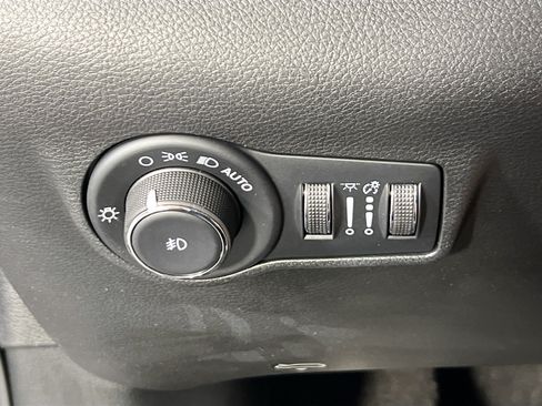 Used 2022 Jeep Compass Latitude w/ Convenience Group AWD/4WD image 10