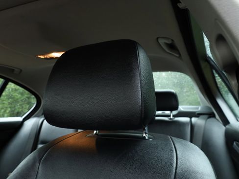 Used 2013 BMW 535i xDrive Sedan image 29