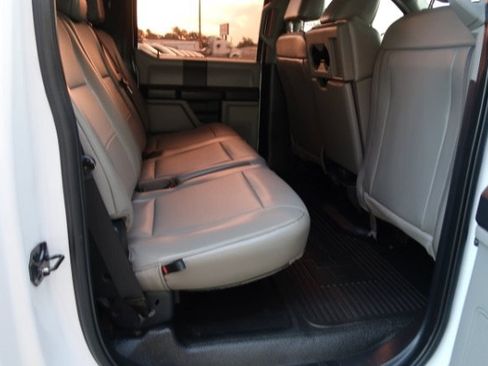 Used 2020 Ford F250 XL w/ Power Equipment Group RWD image 11