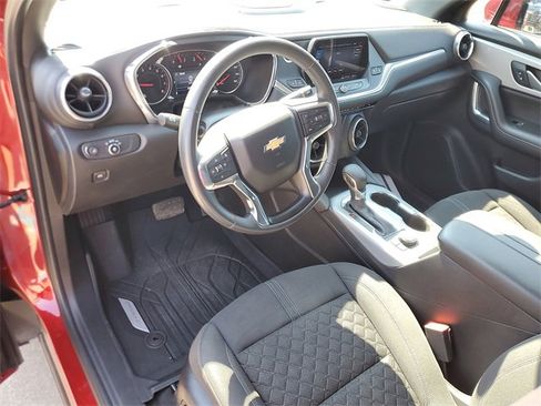 Used 2022 Chevrolet Blazer LT image 16