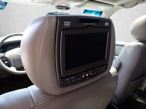 Used 2007 Toyota Sequoia Limited AWD/4WD image 11