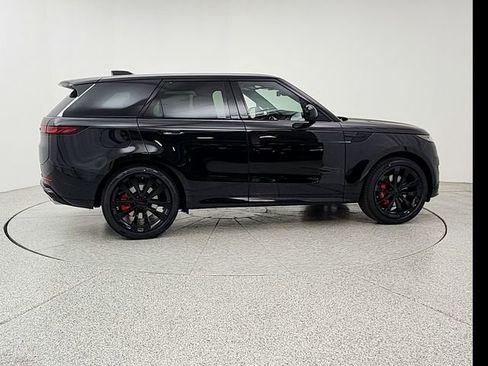 New 2026 Land Rover Range Rover Sport Dynamic SE AWD/4WD image 4