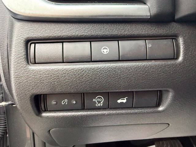 Used 2026 Nissan Rogue SV AWD/4WD image 26