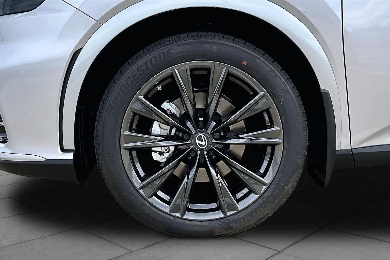 New 2026 Lexus RX 350 F Sport w/ Convenience Package AWD/4WD image 11