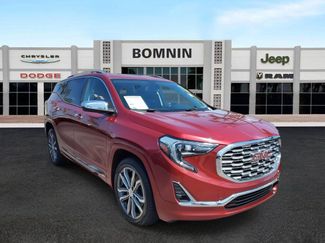 Used 2018 GMC Terrain Denali w/ Advanced Safety Package video 2