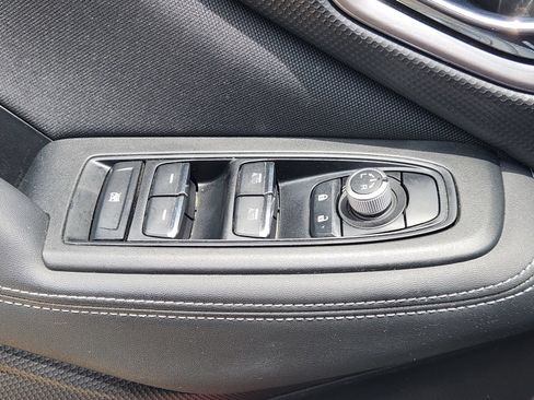 Used 2020 Subaru Forester Premium AWD/4WD image 28