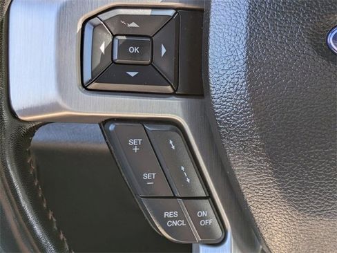 Certified 2018 Ford F450 Platinum w/ Platinum Ultimate Package image 26