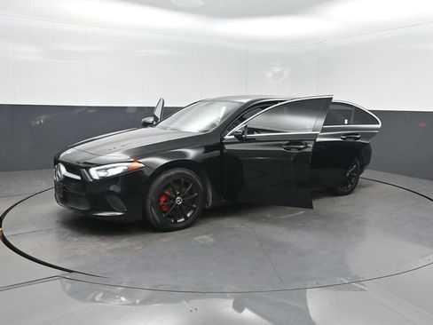 Used 2019 Mercedes-Benz A 220 image 39