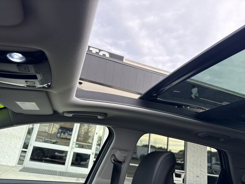 Used 2023 Kia Sportage SX image 20