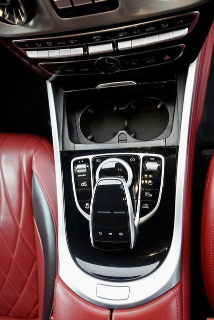 Used 2020 Mercedes-Benz G 550 image 32