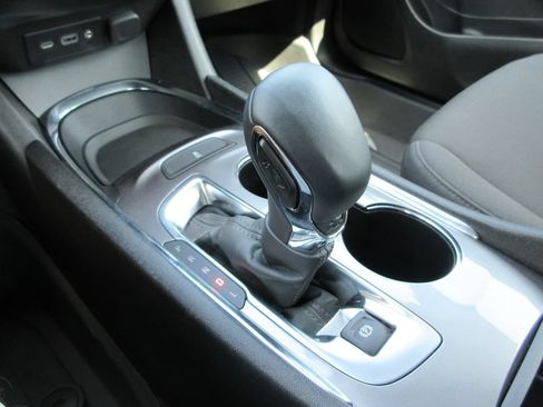 Used 2023 Chevrolet Malibu LT w/ Redline Edition FWD image 26