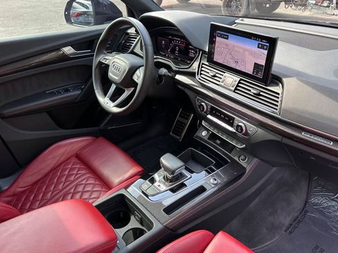 Used 2021 Audi SQ5 Prestige w/ Prestige Package AWD/4WD image 32