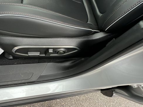 Used 2025 Jeep Wagoneer S Limited w/ Comfort Package image 17