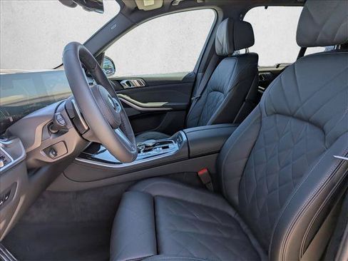 Used 2026 BMW X5 sDrive40i w/ M Sport Package RWD image 4
