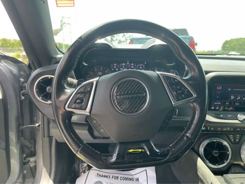 Used 2020 Chevrolet Camaro SS RWD image 15