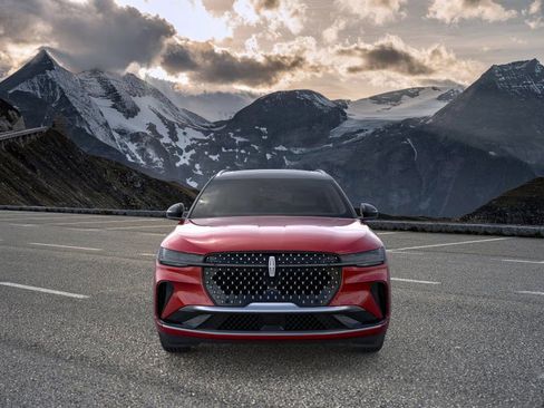 New 2026 Lincoln Nautilus Reserve image 6