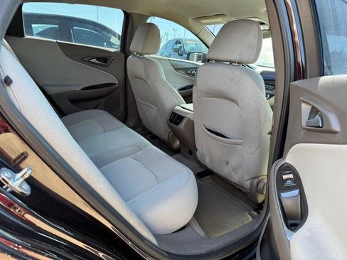 Used 2020 Chevrolet Malibu LT FWD image 9