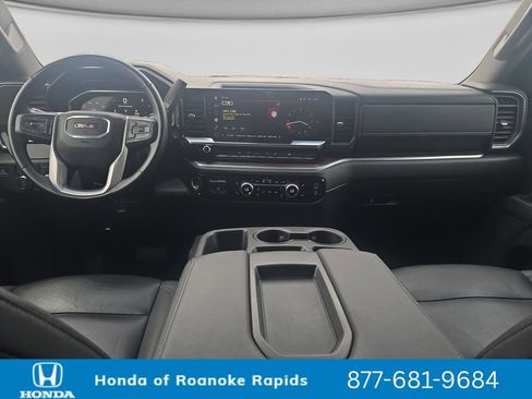 Used 2025 GMC Sierra 1500 SLT AWD/4WD image 12