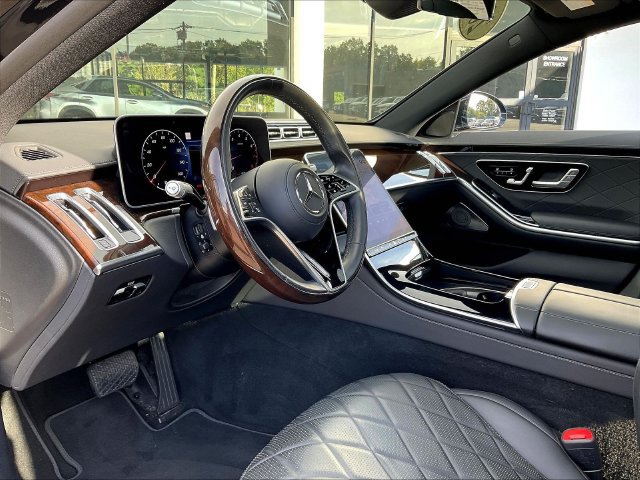 Certified 2021 Mercedes-Benz S 580 4MATIC Sedan image 19