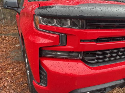 Used 2019 Chevrolet Silverado 1500 RST image 3