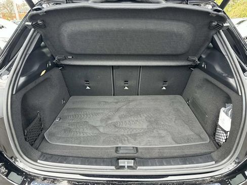 Certified 2025 Mercedes-Benz GLA 250 4MATIC image 9