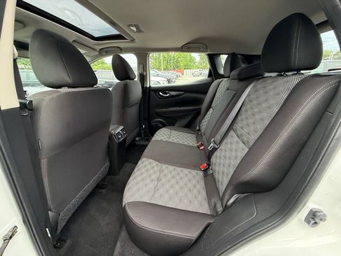 Used 2019 Nissan Rogue Sport SV AWD/4WD image 24