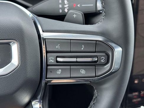 New 2026 GMC Acadia Elevation FWD image 10