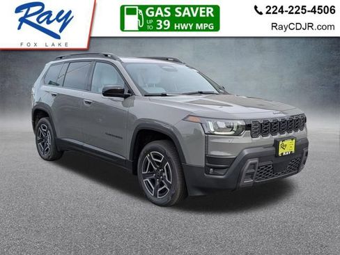 New 2026 Jeep Cherokee Laredo AWD/4WD image 1