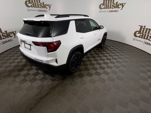 Used 2026 GMC Terrain Elevation w/ Elevation Premium Package image 8