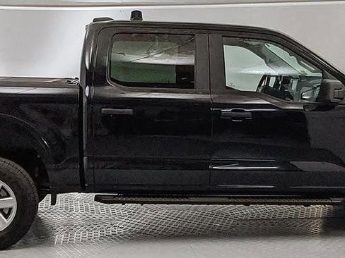 Used 2023 Ford F150 XLT AWD/4WD image 2