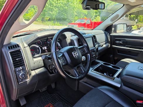 Used 2014 RAM 1500 Sport w/ Convenience Group AWD/4WD image 8