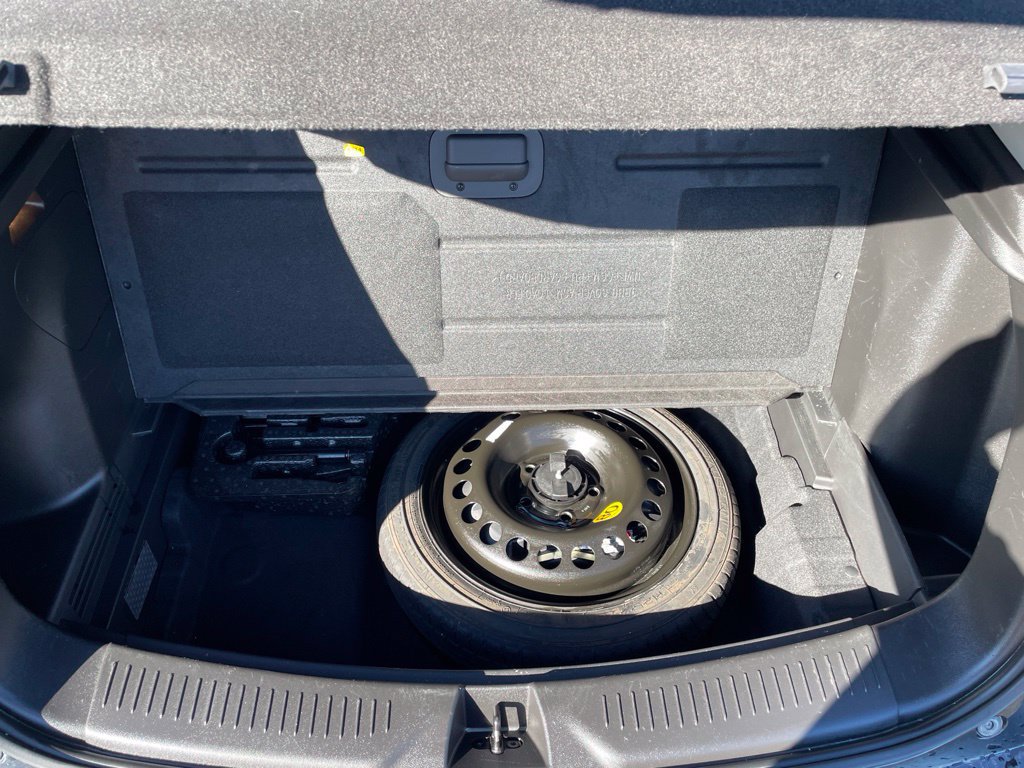 Used 2021 Buick Encore GX Essence AWD/4WD image 42