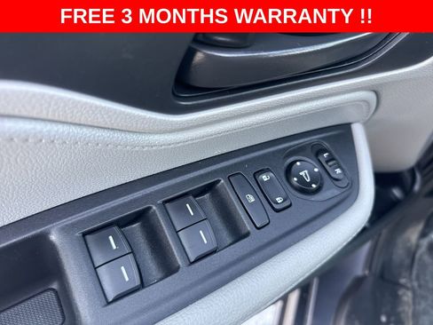 Used 2018 Honda Odyssey EX image 12