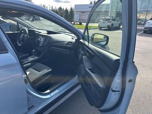 Used 2023 Subaru Crosstrek 2.0i image 9