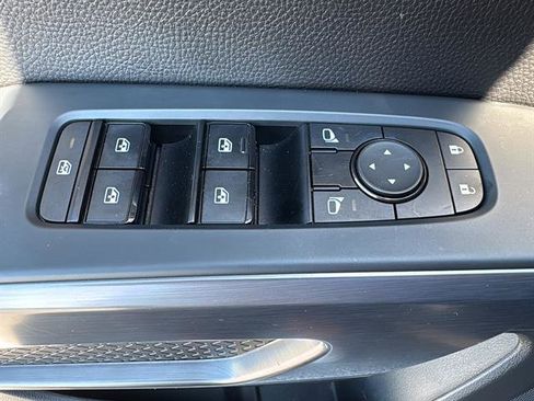 Used 2023 Nissan Pathfinder Rock Creek image 13