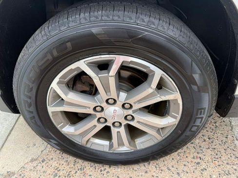 Used 2016 GMC Acadia SLT w/ Open Road Package image 22