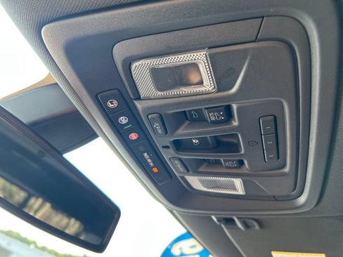 Used 2019 GMC Sierra 1500 AT4 w/ AT4 Preferred Package AWD/4WD image 36