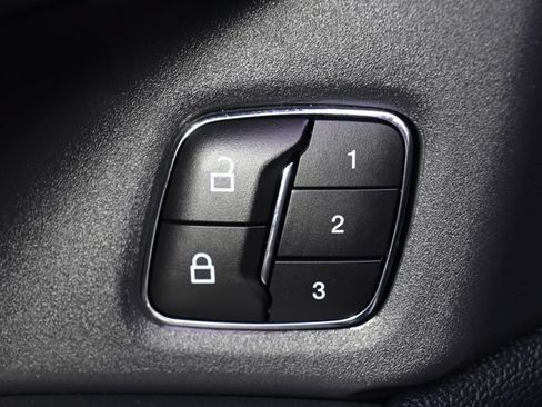 Used 2023 Ford Expedition Max XLT AWD/4WD image 25
