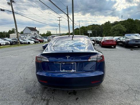 Used 2018 Tesla Model 3 Long Range RWD image 4